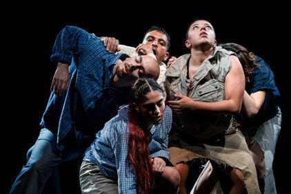 Wild Compagnie – AD