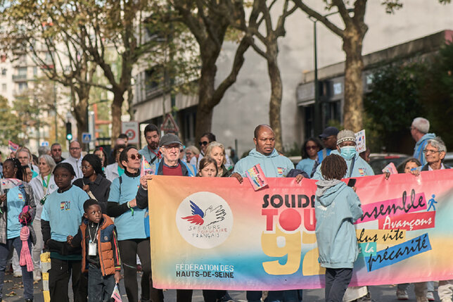 Les associations au coeur de la solidarité pendant les fêtes